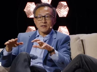 蔡崇信谈中美科技竞争：AI非赢家通吃，应用落地才是关键