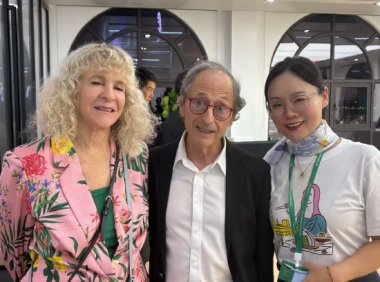 诺贝尔奖得主：AI 会推动人类学习的「第二次启蒙」