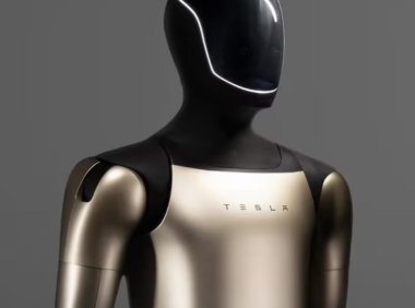 特斯拉Optimus人形机器人三年内能否超越外科医生？