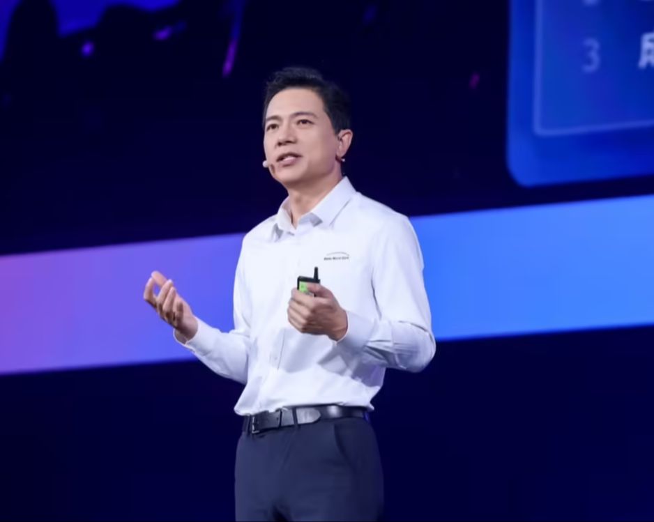 李彦宏：百度模型研发重点在有实际应用价值的领域，不必每个方向都领先