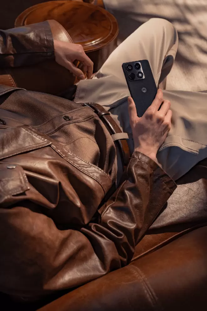 轻薄影像旗舰新标杆 联想moto X70 Air Pro AI手机解析