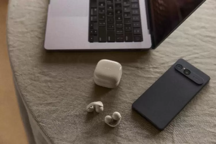 开放好声音，索尼发布全新耳夹式耳机“索尼音扣LinkBuds Clip”