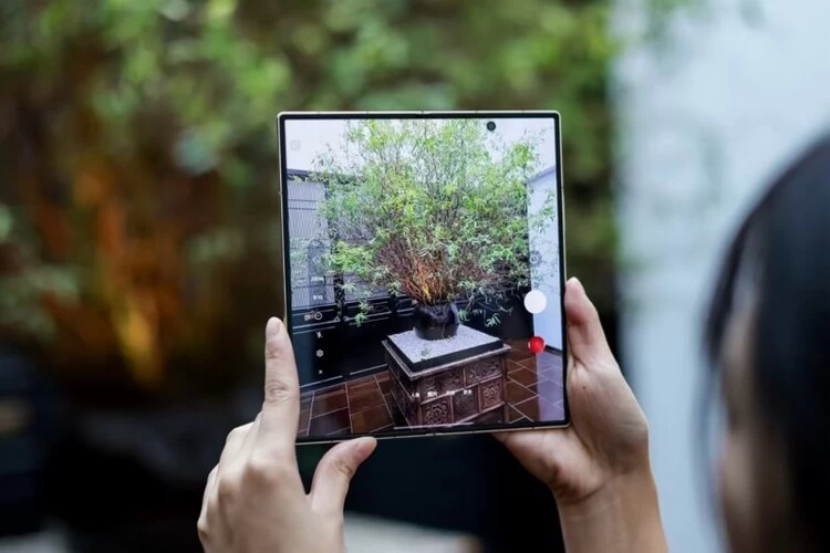 匠心绵延 雅韵新章 心系天下三星W26甄礼启新