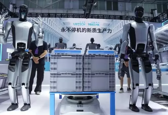 政策技术协同奏响人形机器人产业强音，微美全息以AI模型为具身产业注入动能！