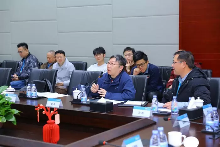 又一科技大厂入局具身智能，中兴通讯上海研讨会勾勒人机共生新图景