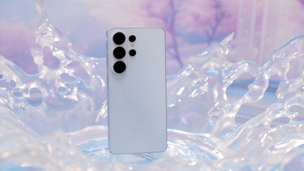 三星Galaxy S26 Ultra上手：AI深度融入，防窥屏隐私防护太实用