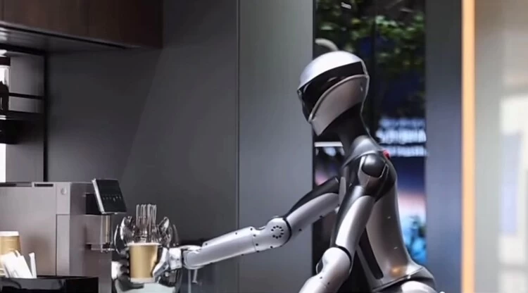 白玉兰大屏高调“明牌”！海尔智家确认发布家庭机器人，AWE2026将迎终极新物种？