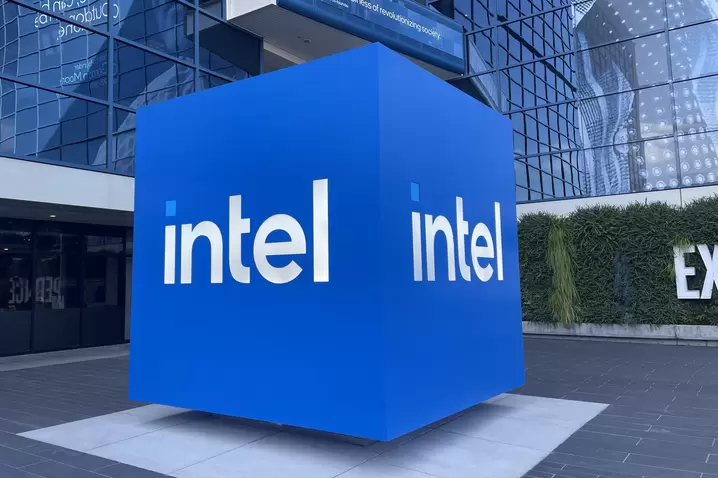 AI时代处理器技术革新，Intel 18A制程助力数字员工普及