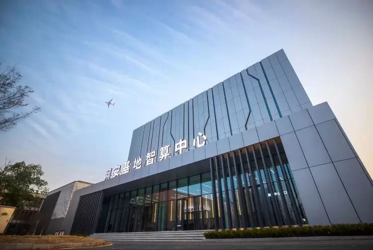 中国首个可信“龙虾养殖场”来了 云从科技打造AI智能体训练场