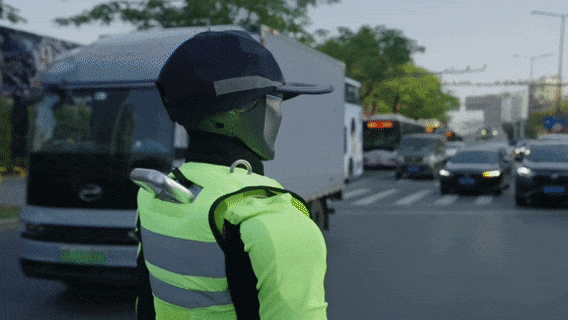 多伦科技与众擎机器人合作布局智慧警务机器人新赛道