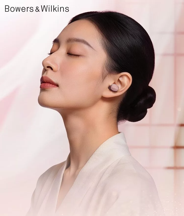 宝华韦健Pi8胭脂粉配色发布，东方美学融入旗舰真无线耳机