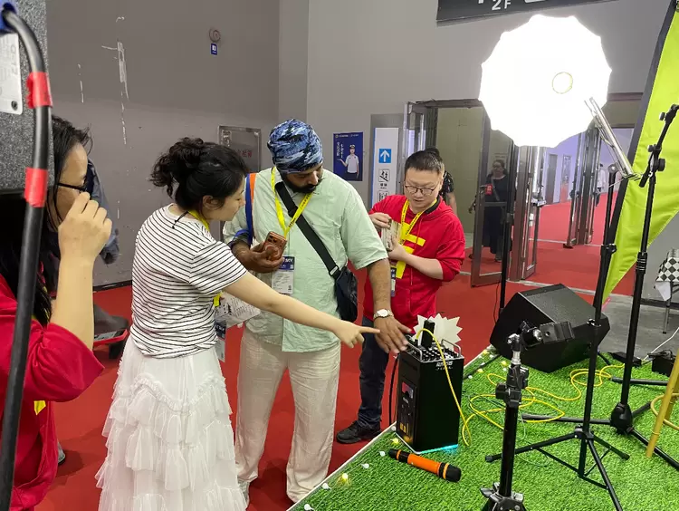 GETshow广州展圆满收官，瑞聆臻音便携音频新品惊艳全场