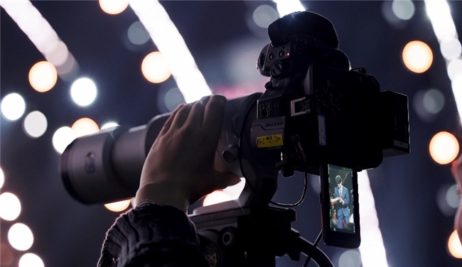 佳能CINEMA EOS系统为《声生不息·华流季》多机位实践赋能 佳能CINEMA EOS系统为《声生不息·华流季》多机位实践赋能